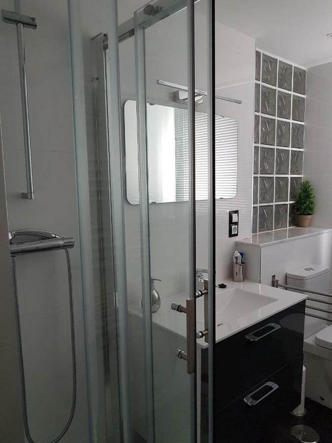 Apartamento Granada Ontario Apartment Exterior photo